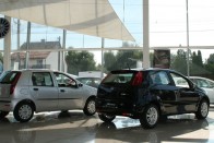 Csak a VW Golf kell a népnek 225 Csak a VW Golf kell a népnek 225