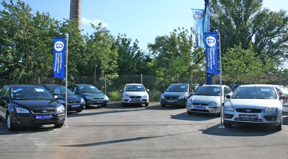 Csak a VW Golf kell a népnek 74 Csak a VW Golf kell a népnek 74