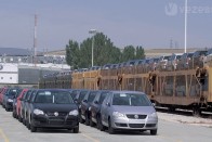 Csak a VW Golf kell a népnek 255 Csak a VW Golf kell a népnek 255