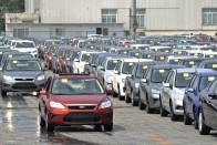 Csak a VW Golf kell a népnek 333 Csak a VW Golf kell a népnek 333