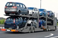 Csak a VW Golf kell a népnek 335 Csak a VW Golf kell a népnek 335