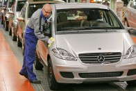 Rendkívüli hír: Mercedes-gyár Kecskeméten 19