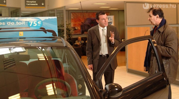 A feléből mennyit enged? 