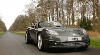 V8-as sportkocsi  Opelból