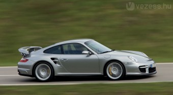 A gazdagok a Porschét szeretik