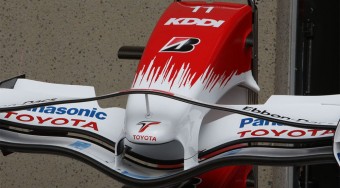 F1: Átépítették az autókat