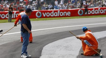 Cigányozott az F1-kommentátor