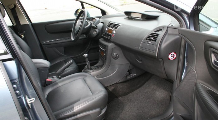 C4 Pallas: Maradona honfitársa 12 | Vezess Nem az igaziak az első ülések