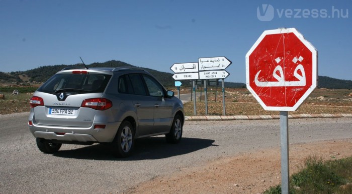 Kukacírással is STOP-ot jelent