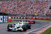 Barrichello jó hétvégét zárt