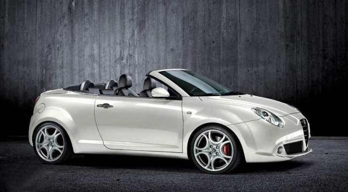 Kabrió készül a mini Alfából