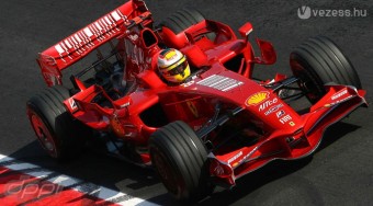 Kubica nem bírt a Ferrarival