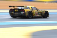 Audi-győzelem Le Mans-ban 55 A gyári Corvettek nem bírtak az Astonnal
