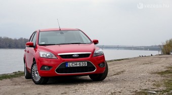 Új Focus + egy erős benzinmotor