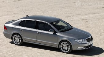 Itt vannak az év autói!