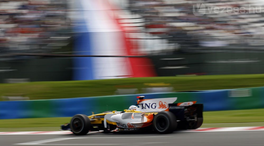 Alonso szépen ment a Renault-val