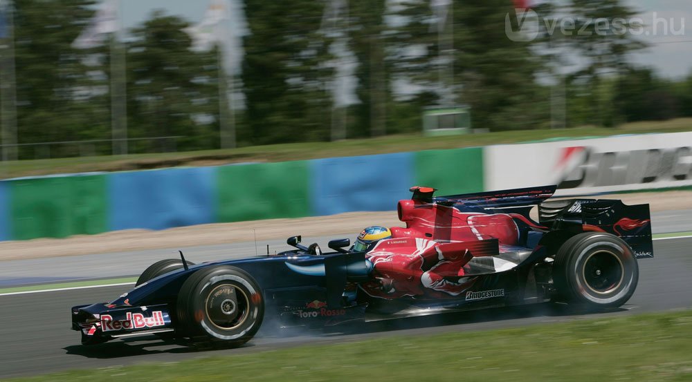 Räikkönen Massának adta a győzelmet 13