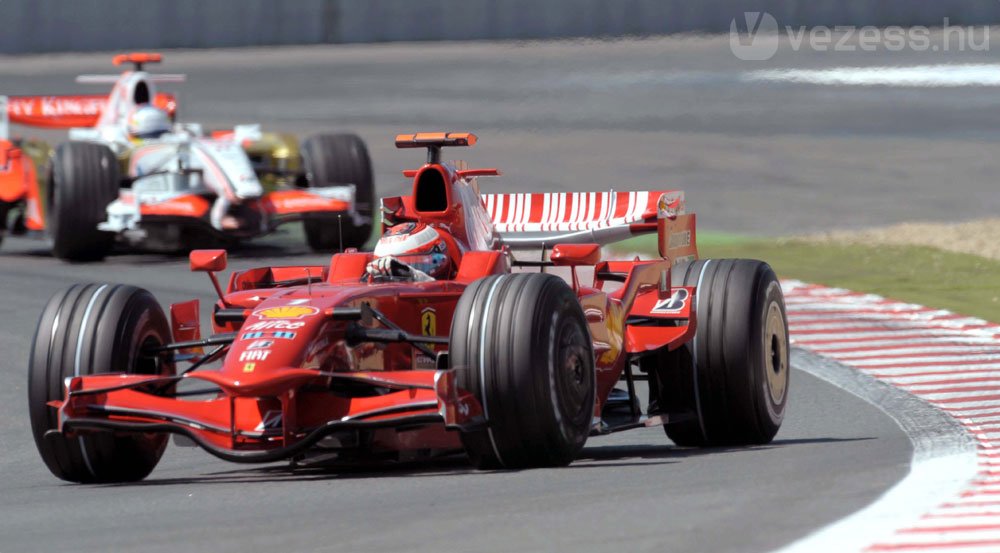 Räikkönen Massának adta a győzelmet 18