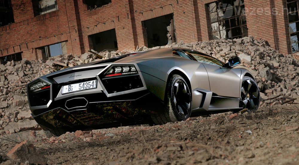 Provokatív új Lamborghini 5
