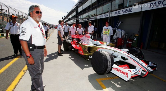 Leáll a fejlesztéssel a kiscsapat 6 | Vezess Már 2009-ben lenne