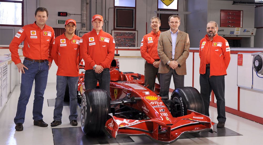 A Ferrari hosszú csatát vár 13