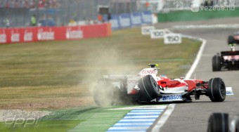 Lehullt a lepel Glock balesetéről