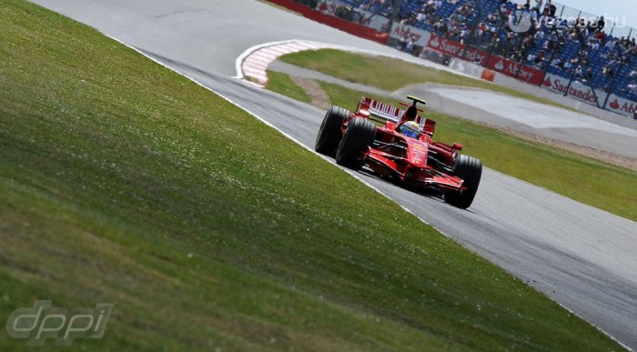 A Ferrari csak a középmezőnyben 6