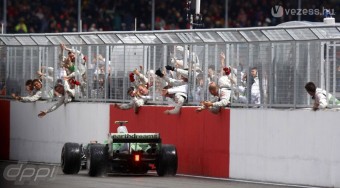 Barrichello jobb lehetett volna