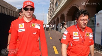 Räikkönen gyereket gázolt - videó