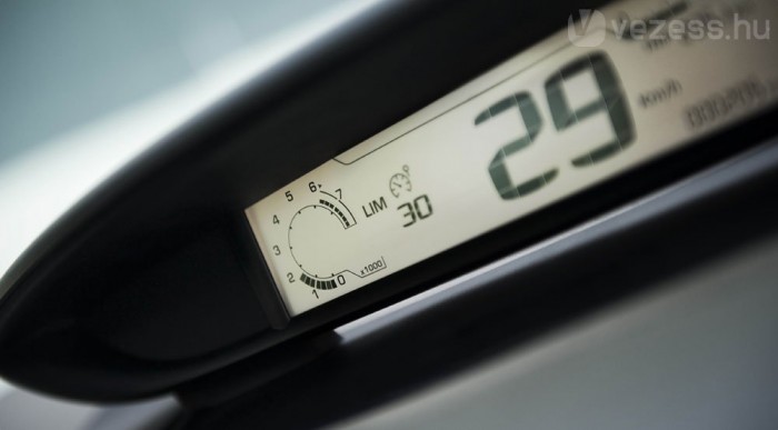 Megújult a Citroën C4 7