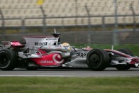 McLaren és a Toyota sem kockáztat 31