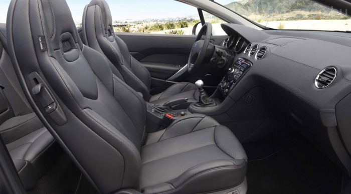 Kész a Peugeot új kabriója 6 | Vezess Kész a Peugeot új kabriója 6