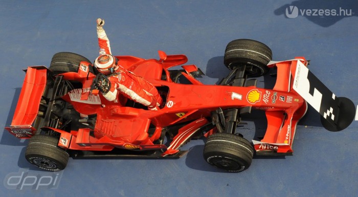 Kimi szánkózna és inna 6 | Vezess Mi lesz, ha kiszáll?