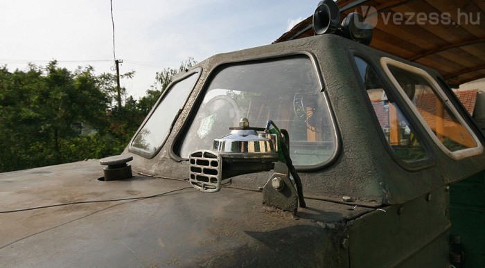 Sztrájk helyett ingyenmunka 6 Ööö, harckocsi?