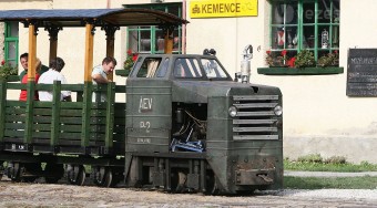 Sztrájk helyett ingyenmunka