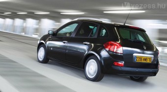 Magyarok: hitelből fekete kombit