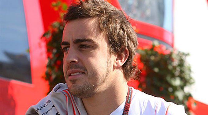 11446_105756_1000x700.jpg | Vezess | Vezess Alonso nem ment Párizsba