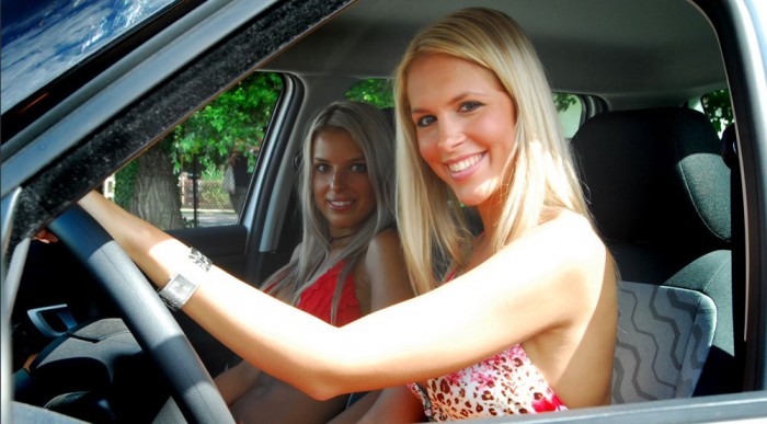 Miss Balaton autót vezet 8 | Vezess Lilla és Anett a kedvencünk