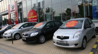 Egyre olcsóbbak az autóink