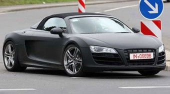 Kémfotón a gyönyörű R8 kabrió