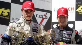 Vettel helye az enyém!