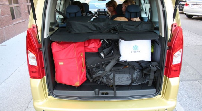 Intergalaktikus méretű a csomagtér