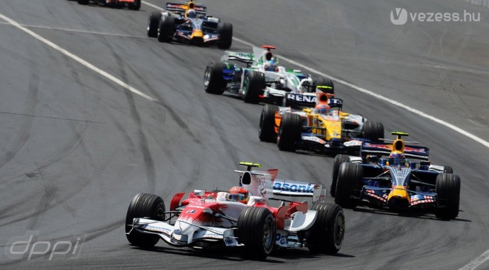 Massa győzött, Räikkönen kiesett 7 | Vezess Glockot ragyogóan játszották előre