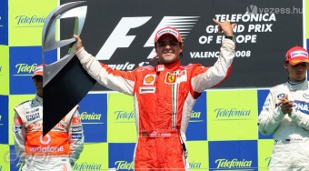 Massa győzött, Räikkönen kiesett