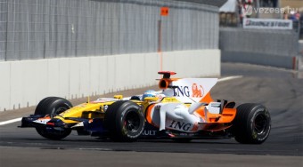 Alonso sajnálja a spanyolokat