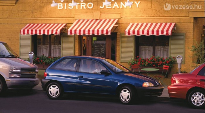 Amerikában megdrágult a benzin, már 150 Ft literje