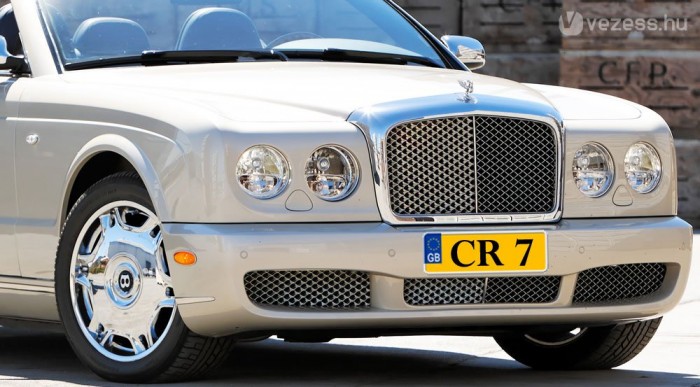 Méregdrága rendszám Ronaldónak