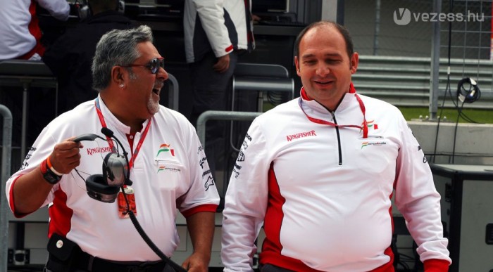 F1: Ki a főnök?! 6 | Vezess A csapatfőnök is csak alkalmazott