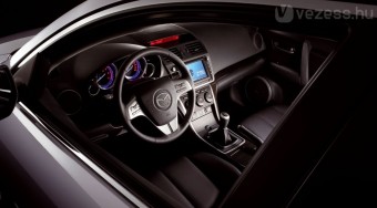 Spéci műanyagok a Mazdákban