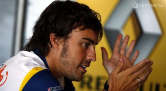 Alonso októberben dönt